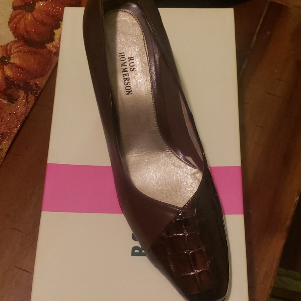 Ros Hommerson heels
